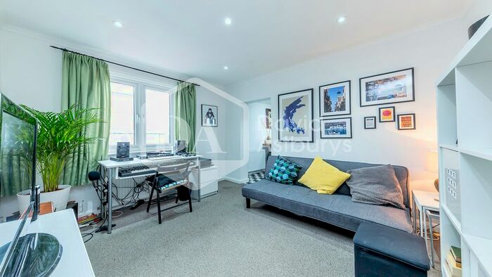 1 Bedroom Flat To Rent In Park Road, Crouch End, London N8