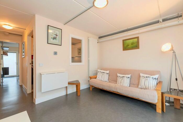 1 Bedroom Flat To Rent In Peffermill Road, Peffermill, Edinburgh, EH16