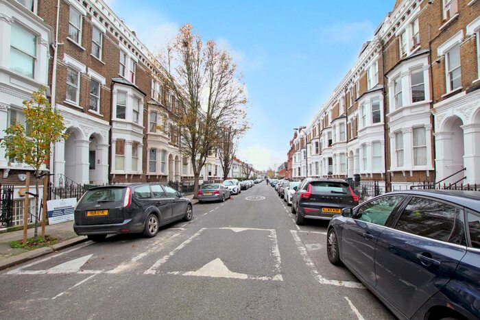 2 Bedroom Flat To Rent In Bolingbroke Road (), West Kensington, W14