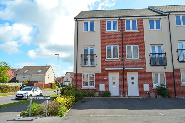 3 Bedroom End Terrace House For Sale In Brimley Grove, Bridgwater, Somerset, TA6