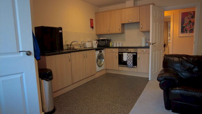 2 Bedroom Flat To Rent In A Robey Court, Lincoln, LN5