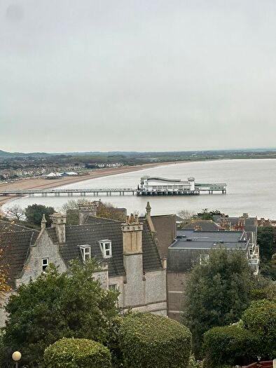 2 Bedroom Flat To Rent In South Road, Weston-Super-Mare, BS23