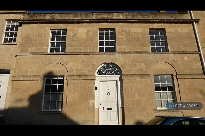3 Bedroom Terraced House To Rent In Harley Street, Bath, BA1
