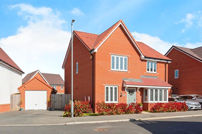 4 Bedroom Detached House For Sale In Oxlip Way, Stowupland, Stowmarket, IP14