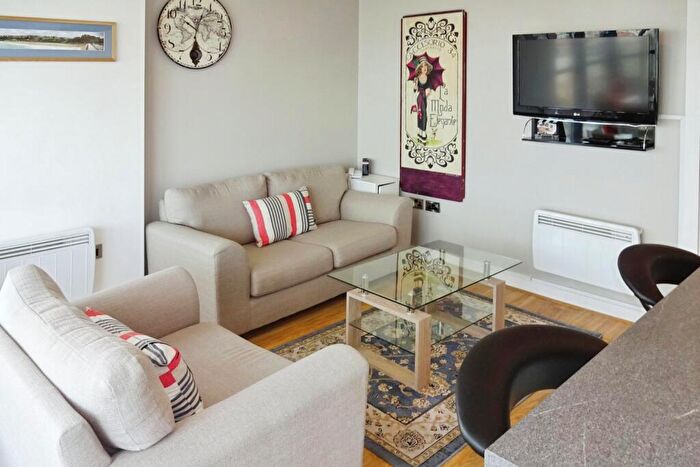 2 Bedroom Flat To Rent In Skyline, St. Peters Street, Leeds, LS9