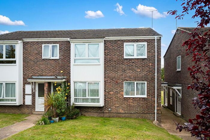 1 Bedroom Maisonette For Sale In Summer Court, Hailsham, BN27