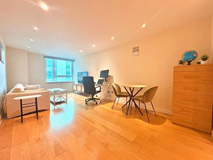 1 Bedroom Property To Rent In St. George Wharf, London, SW8