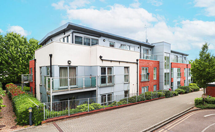 1 Bedroom Flat To Rent In Milan House, Charrington Place, St. Albans, AL1