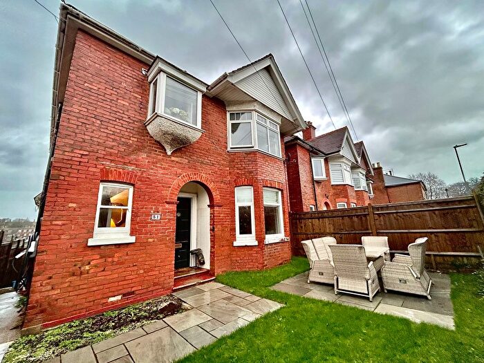 4 Bedroom Detached House For Sale In Barrack Road, Bexhill-On-Sea, TN40