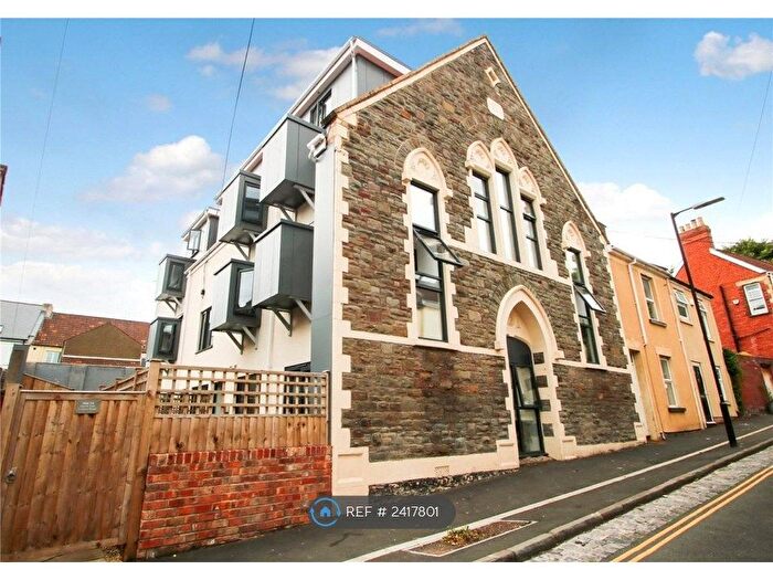 2 Bedroom Flat To Rent In Mount Zion, Bristol, BS3