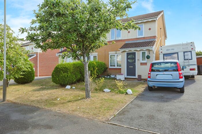 3 Bedroom Semi-Detached House For Sale In Boynton Road, Leicester, LE3