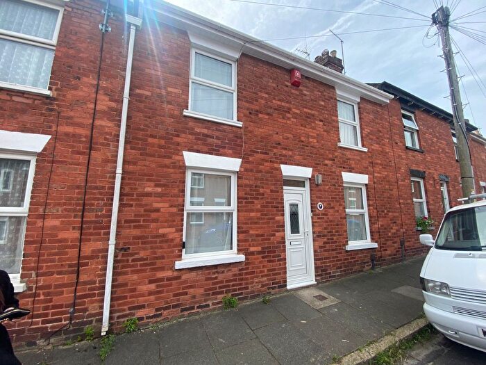 3 Bedroom Terraced House To Rent In Alpha Street, Exeter, EX1