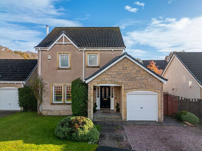 4 Bedroom Detached House For Sale In Logan Road, Torryburn, Dunfermline, KY12