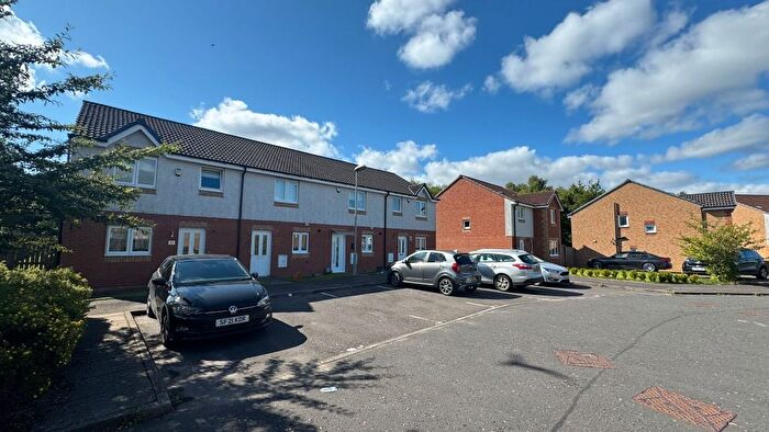 3 Bedroom Terraced House To Rent In Birdston Drive, Stepps, Glasgow, G33