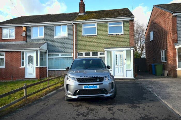 3 Bedroom Semi-Detached House To Rent In Denbigh Close, Hazel Grove, Stockport, SK7