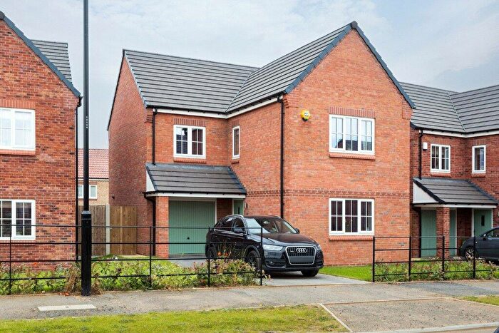 3 Bedroom Detached House To Rent In Mason Drive, Armthorpe, Doncaster, DN3