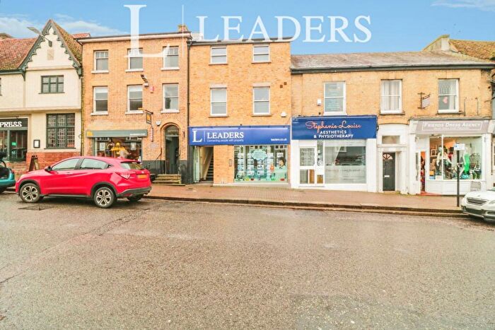 2 Bedroom House To Rent In North Street, Bishops Stortford, CM23