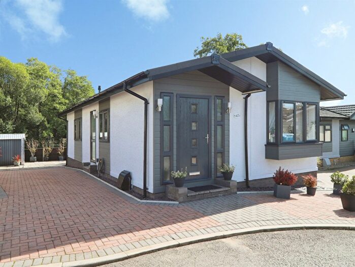 2 Bedroom Mobile/park Home For Sale In Pont Pentre Park, Upper Boat, Pontypridd, CF37