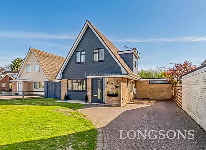 3 Bedroom Detached House For Sale In Hills Road, Saham Toney, IP25