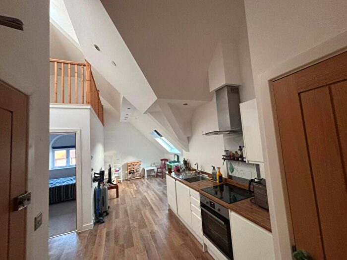 1 Bedroom Apartment To Rent In Abbey Yard, Abingdon, OX14