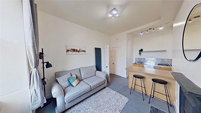 2 Bedroom Flat To Rent In Iona Street, Edinburgh, EH6