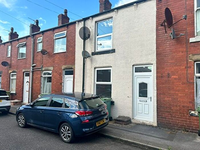 1 Bedroom Terraced House To Rent In King Street, Ossett, WF5