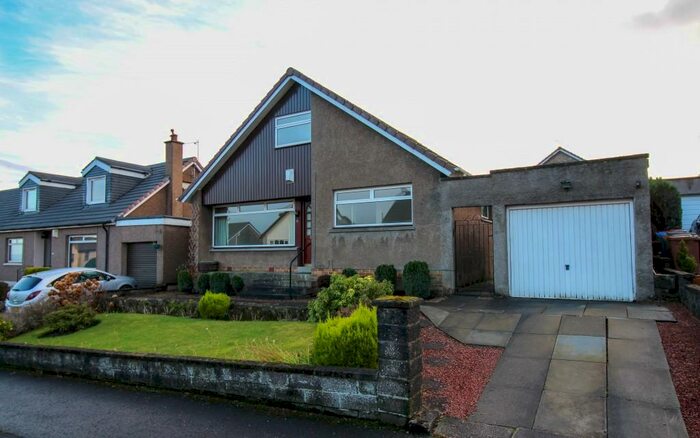 3 Bedroom Detached House To Rent In Blairdenon Crescent, Falkirk, FK1