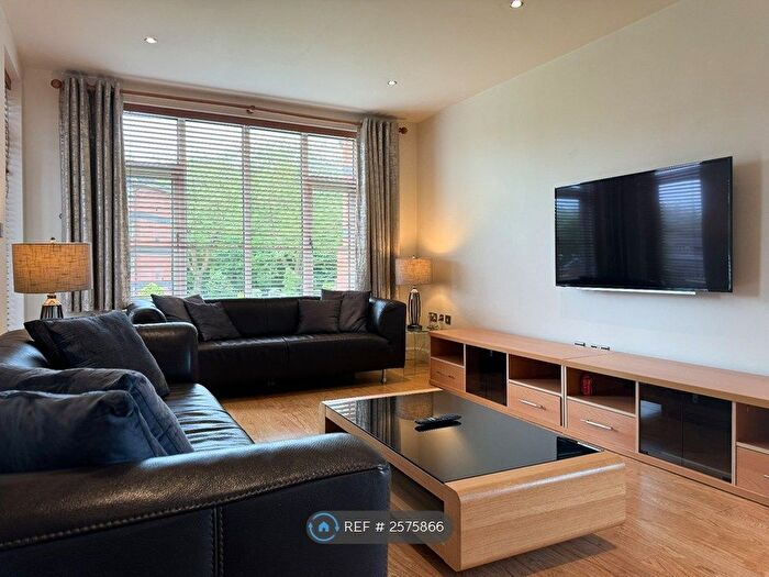 2 Bedroom Flat To Rent In Ullswater House, Liverpool, L17