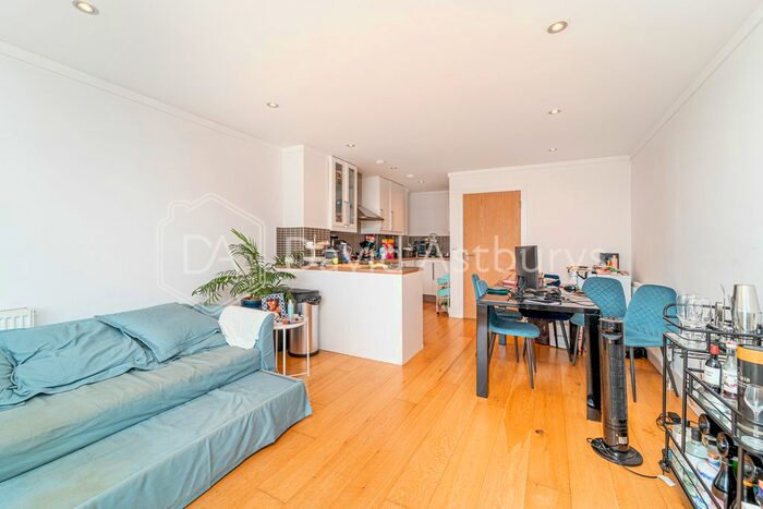 1 Bedroom Flat To Rent In Holloway Road, Highbury, London, N7
