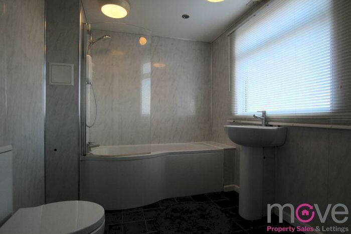 6 Bedroom Semi-Detached House To Rent In Lansdown Road, Gloucester, GL1