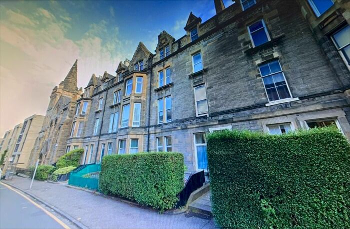 2 Bedroom Flat To Rent In Dalkeith Road, Newington, Edinburgh, EH16