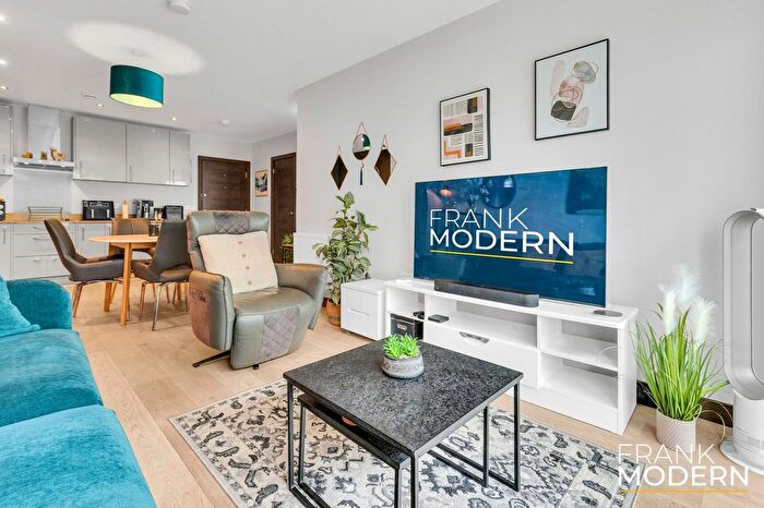 2 Bedroom Flat For Sale In East Station Road, Fletton Quays, PE2