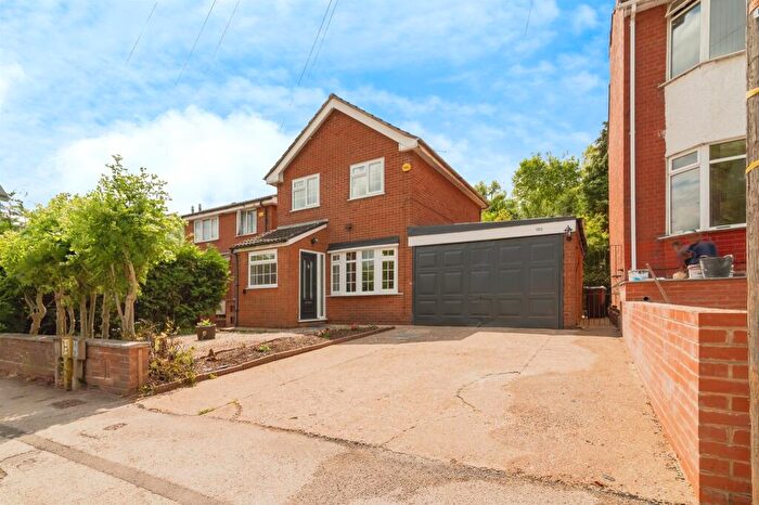 3 Bedroom Detached House For Sale In Percy Street, Nottingham, NG6