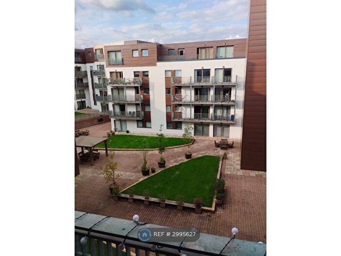 1 Bedroom Flat To Rent In Isaac Way, Manchester, M4