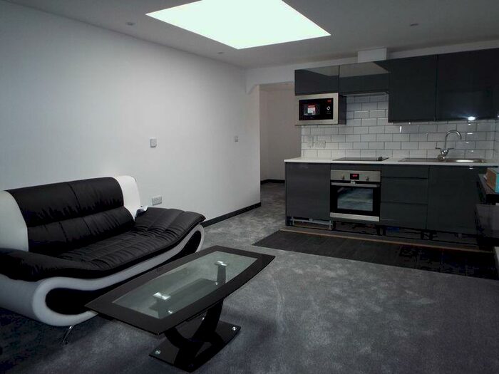 1 Bedroom Flat To Rent In Rs Apartments, Lindon House, Heeley Road, Selly Oak, Birmingham, B29