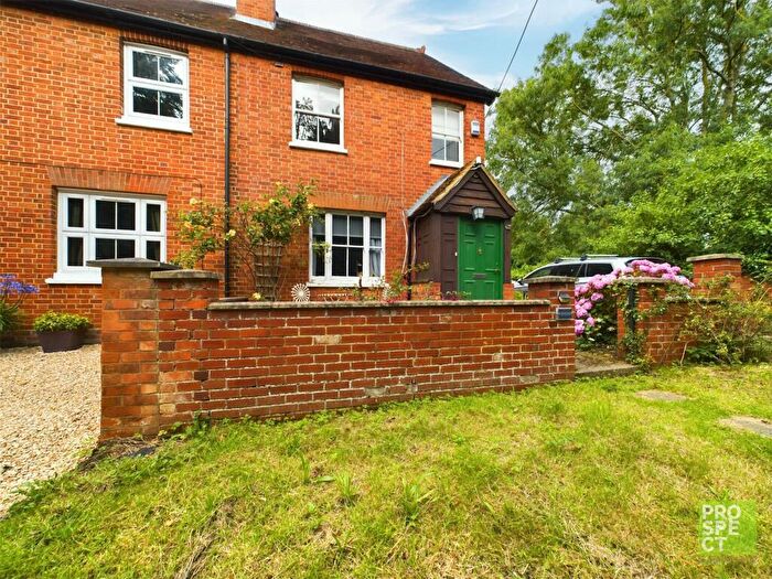 3 Bedroom Semi-Detached House To Rent In Knowl Hill Common, Knowl Hill, Reading, Berkshire, RG10