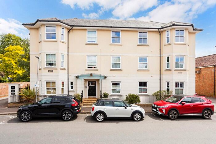 2 Bedroom Apartment To Rent In Marlow House, Institute Road, Marlow, Buckinghamshire, SL7
