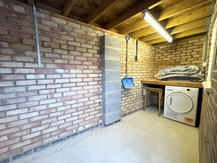 2 Bedroom Semi-Detached Bungalow For Sale In Sywell Drive, Wigston, LE18