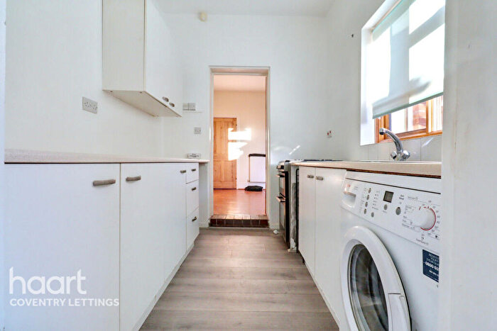 3 Bedroom Terraced House To Rent In Newcombe Road, Coventry, CV5