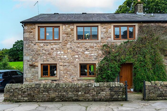 3 Bedroom Barn Conversion For Sale In Talbot Bridge, Bashall Eaves, Clitheroe, Lancashire, BB7