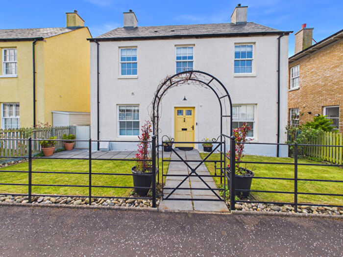 3 Bedroom Detached House For Sale In Caora Way, Seamill, KA23