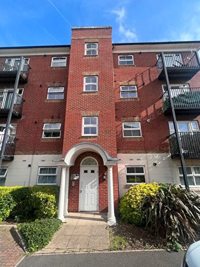 2 Bedroom Apartment To Rent In Gilson Place, N10