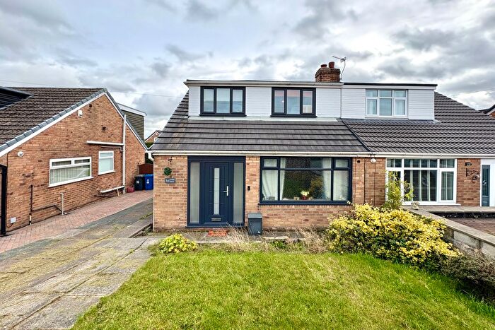 3 Bedroom Semi-Detached House For Sale In Exeter Drive, Aspull, WN2