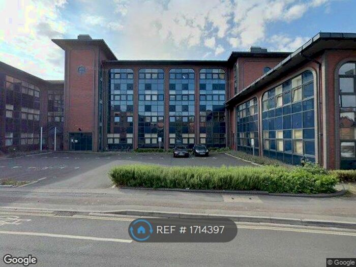 2 Bedroom Flat To Rent In Southampton, Southampton, SO15