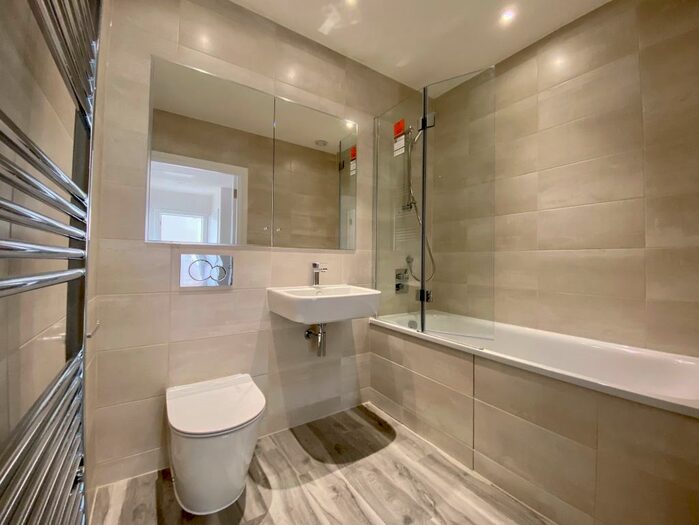 1 Bedroom Apartment To Rent In Thistle House, Edenbrook Village, GU51