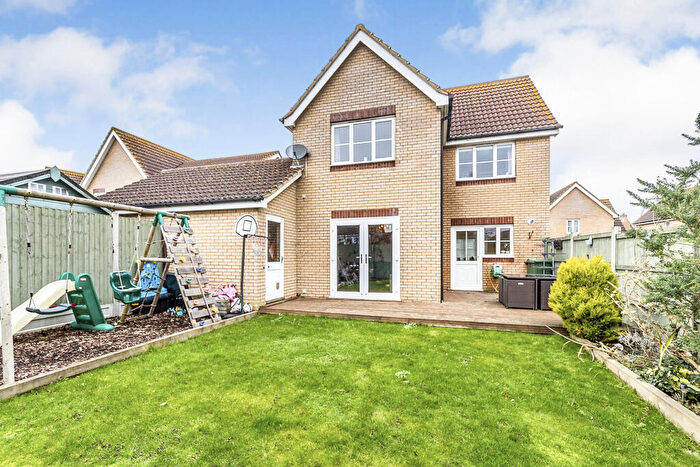 4 Bedroom Detached House For Sale In Anchorage View, St. Lawrence, Southminster, CM0