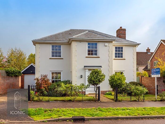 4 Bedroom Detached House For Sale In Vanguard Chase, Costessey, Norwich, NR5