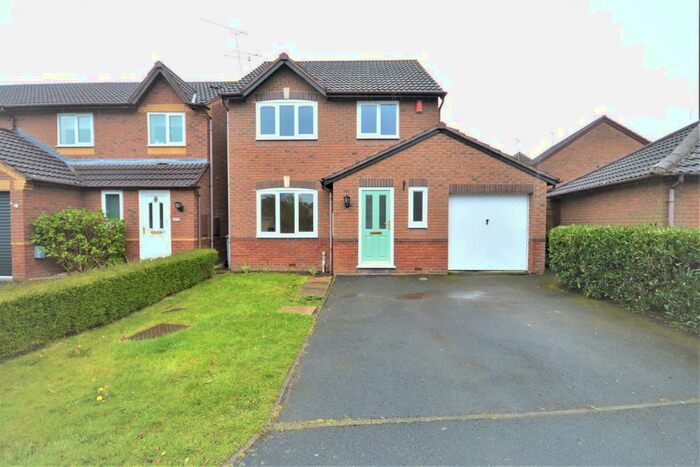 3 Bedroom Detached House To Rent In Chestnut Drive, Holmes Chapel, CW4