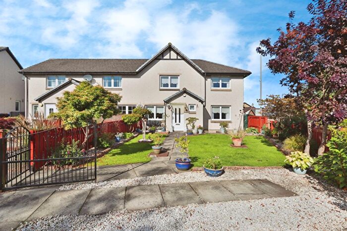 3 Bedroom End Of Terrace House For Sale In Thornycroft Terrace, Plean, Stirling, FK7