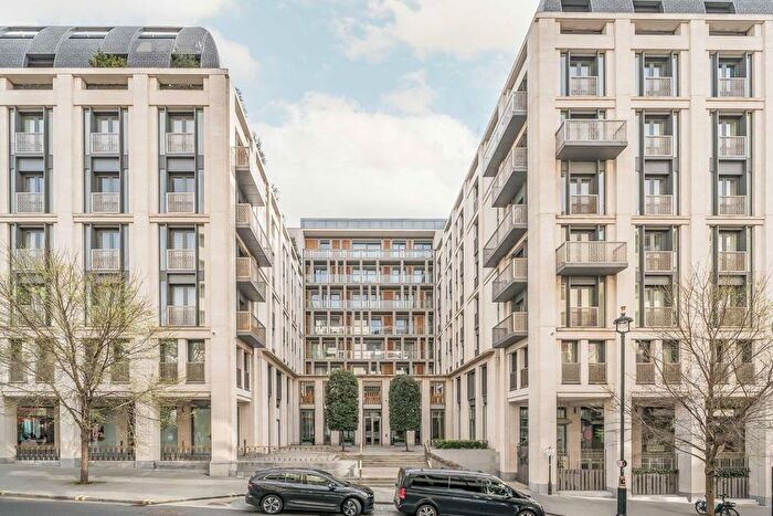 2 Bedroom Flat To Rent In Strand, London, WC2R